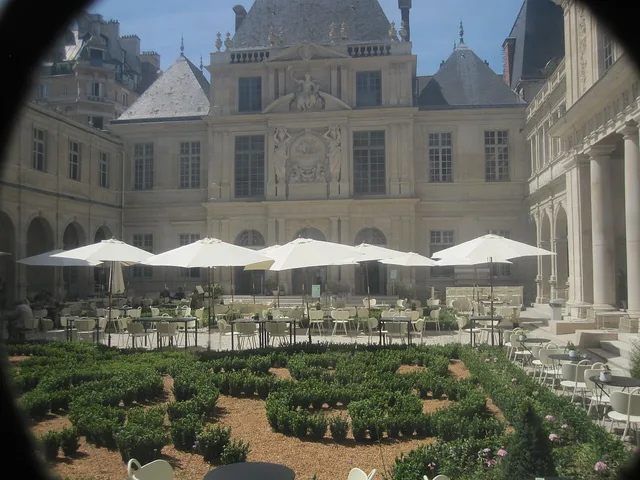 Courtyard of Musée Carnavalet in Paris
