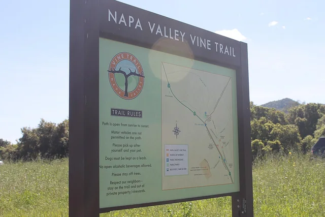 Napa Valley Vine Trail information sign
